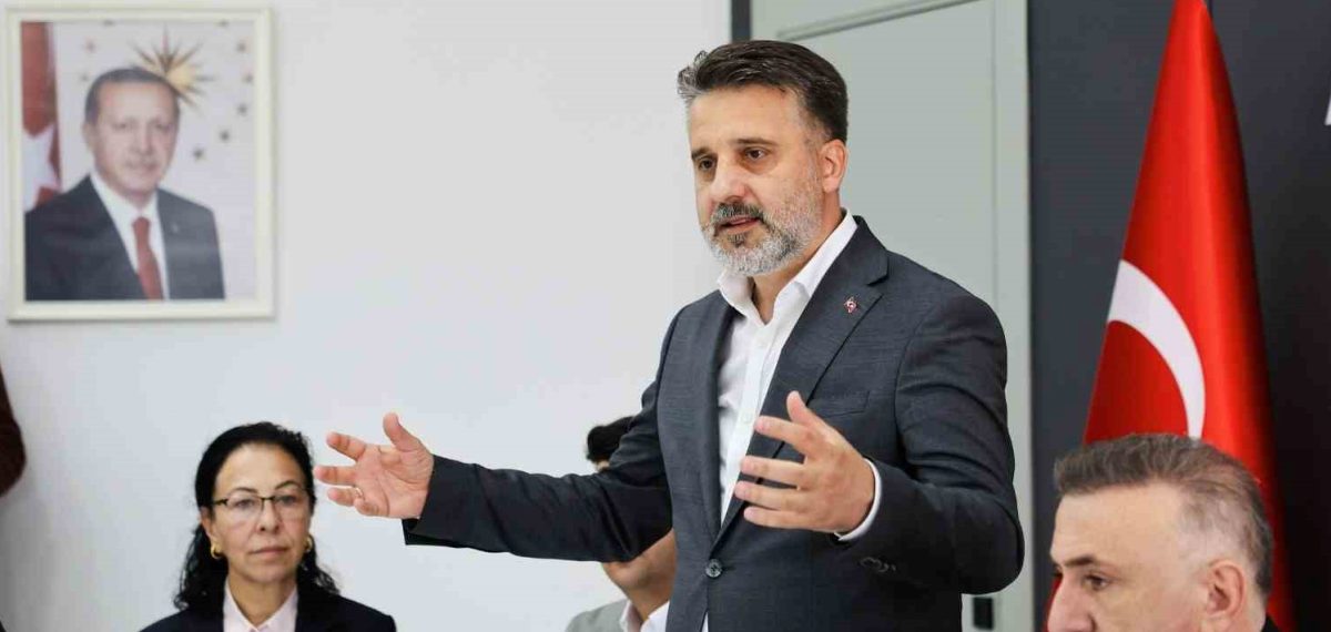 Bursa Başkan Vekili Şahin Biba Mudanya’da muhtar ve yöneticilerle talepleri değerlendirdi