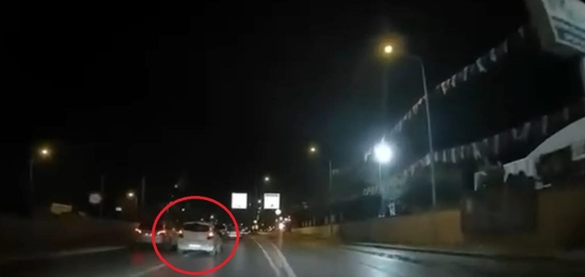 Bursa’da 17 yaşındaki sürücü makas attı, refüje çarpıp hayatını kaybetti