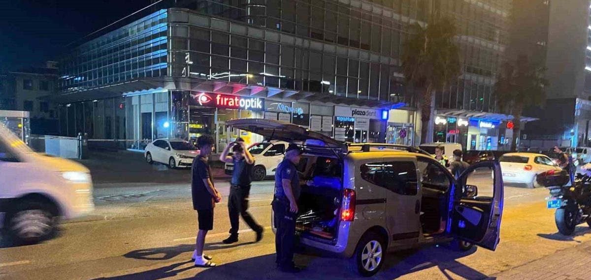Bursa’da huzur uygulamasında 21 aranan şahıs yakalandı, 20 araca ceza kesildi