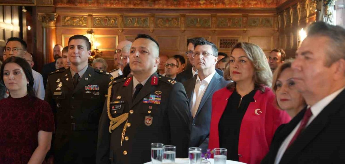 Büyükelçi Önal Washington’da 30 Ağustos resepsiyonunda Türkiye’nin ikinci yüzyıla güvenle girdiğini vurguladı