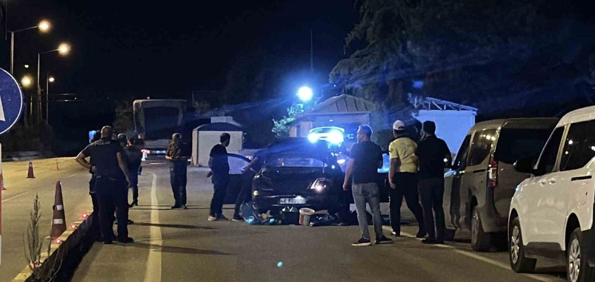 Çalıntı otomobiliyle 40 kilometrelik kovalamaca sonrası Burdur’da yakalandı
