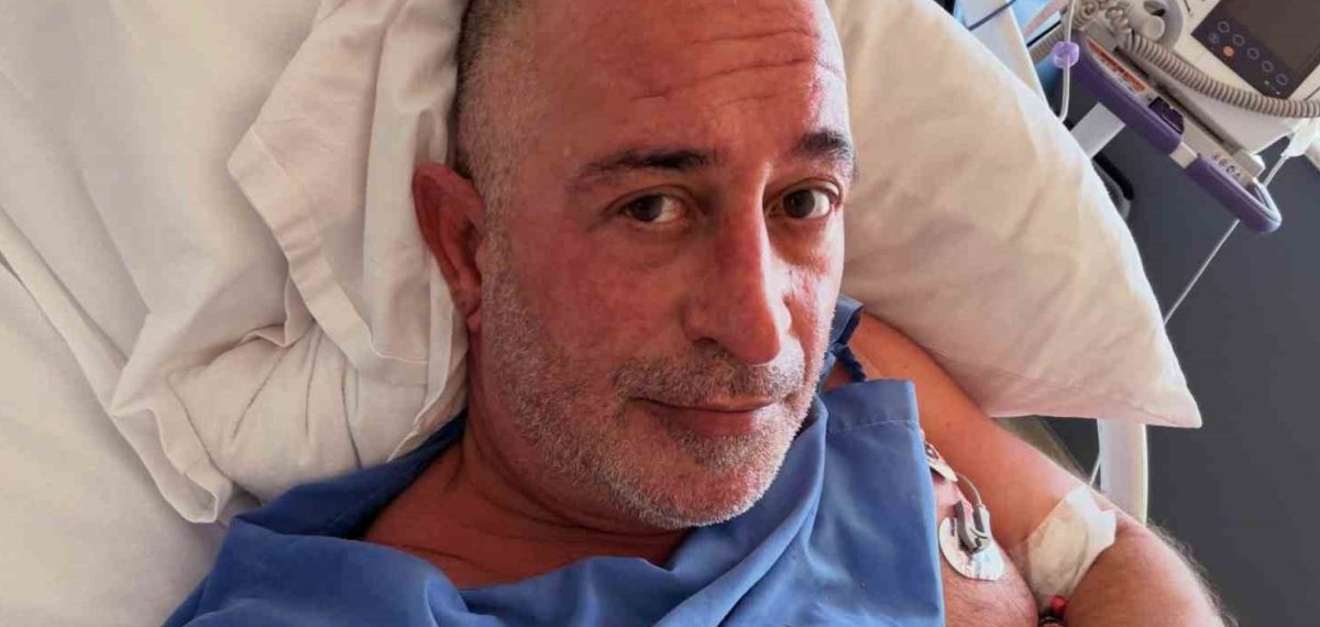 Cem Yılmaz kalp krizi geçirip Çanakkale’de anjiyo oldu, durumu iyi