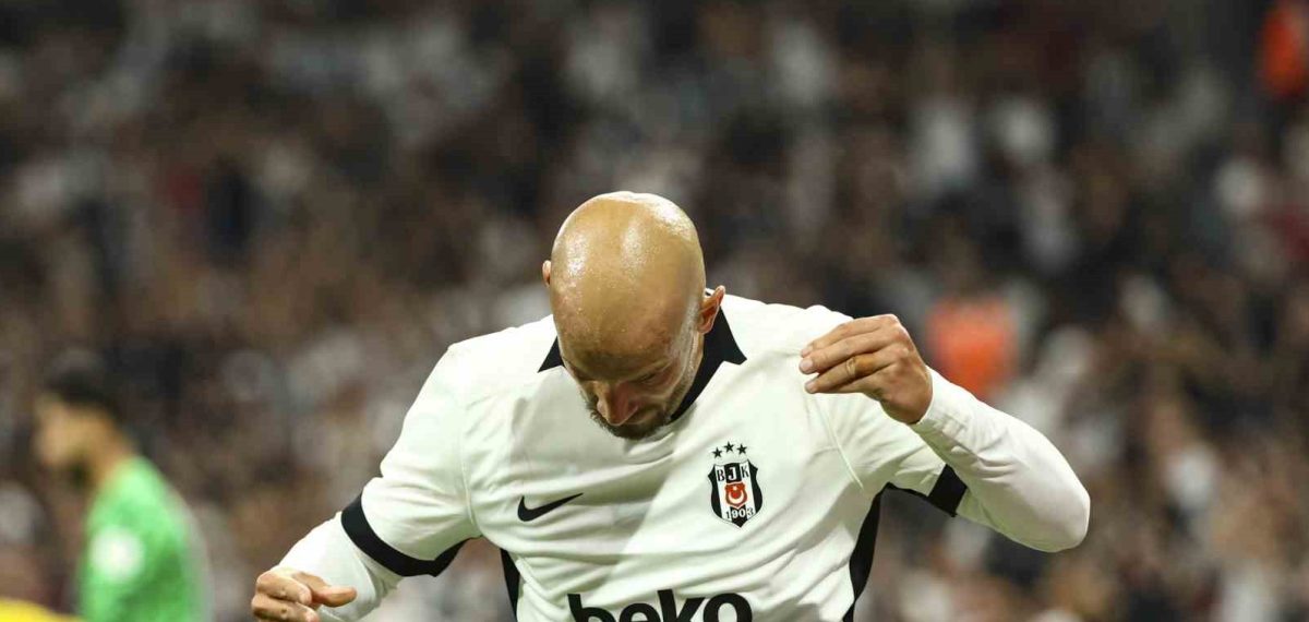 Cerny’nin golüyle Beşiktaş ilk yarıyı 1-0 önde tamamladı