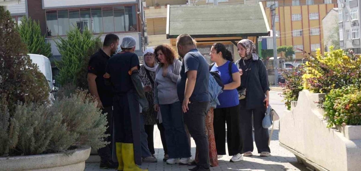 Darıca sahilinde kıyıya vurmuş 3 kardeşin cenazesi ailesine teslim edildi
