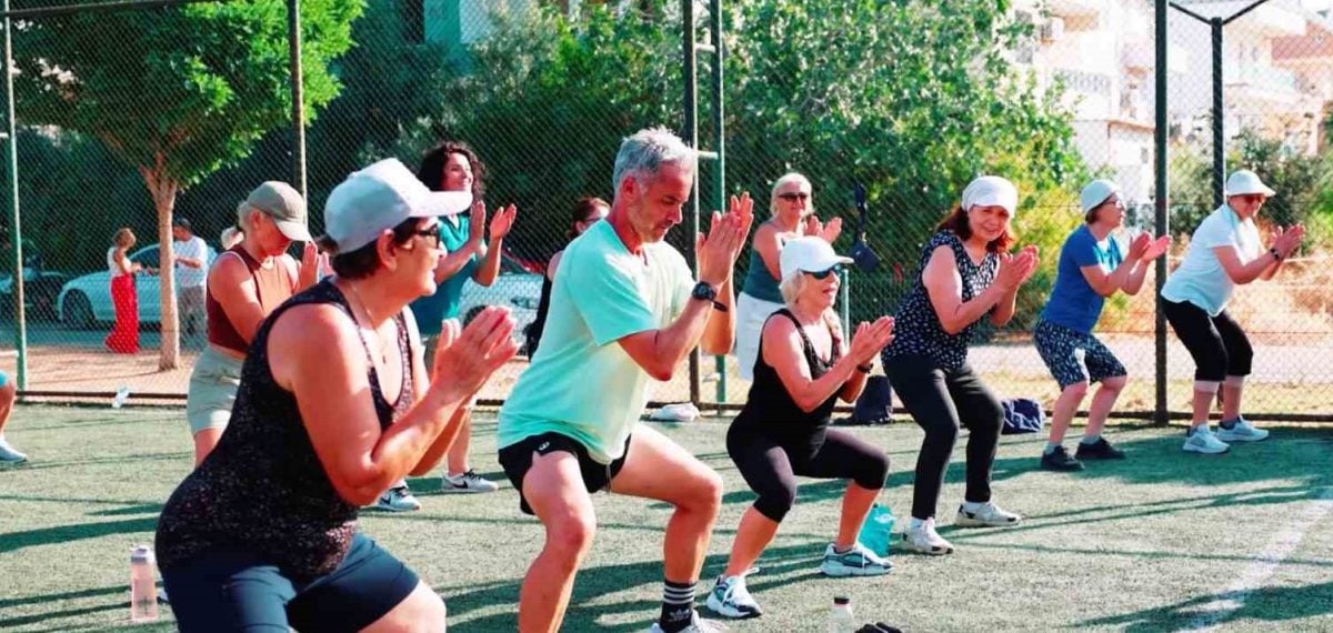 Didim’de ücretsiz sabah egzersizleri uzman eğitmenlerle dört noktada devam ediyor
