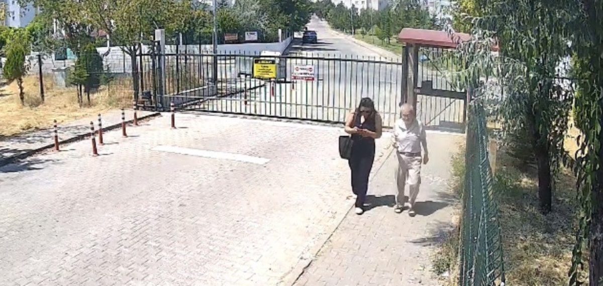 Dolandırıcıyı eve alan yaşlı adam altınlar alınamadan şüpheliyi kaçırdı