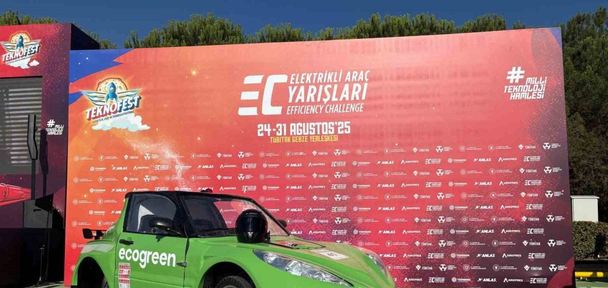 DOSTEK öğrencilerinin elektrikli aracı TEKNOFEST 2026 finaline yükseldi