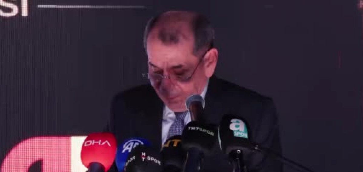Dursun Özbek: Galatasaray’ın geleceğini riske atmayacağım, doğru transferlerle şampiyonluk hedefi
