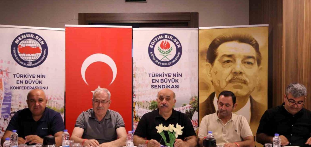 Eğitim-Bir-Sen Adana Şubesi 3. İstişare Toplantısını Yaparak Yeni Dönem Yol Haritası Belirledi