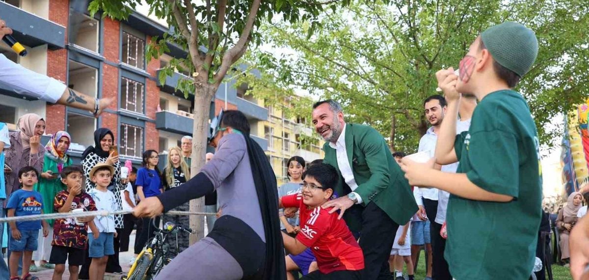 Elazığ’da Yaz Etkinlikleriyle Çocuklara Futbol Turnuvası ve Mahalle Şenliği