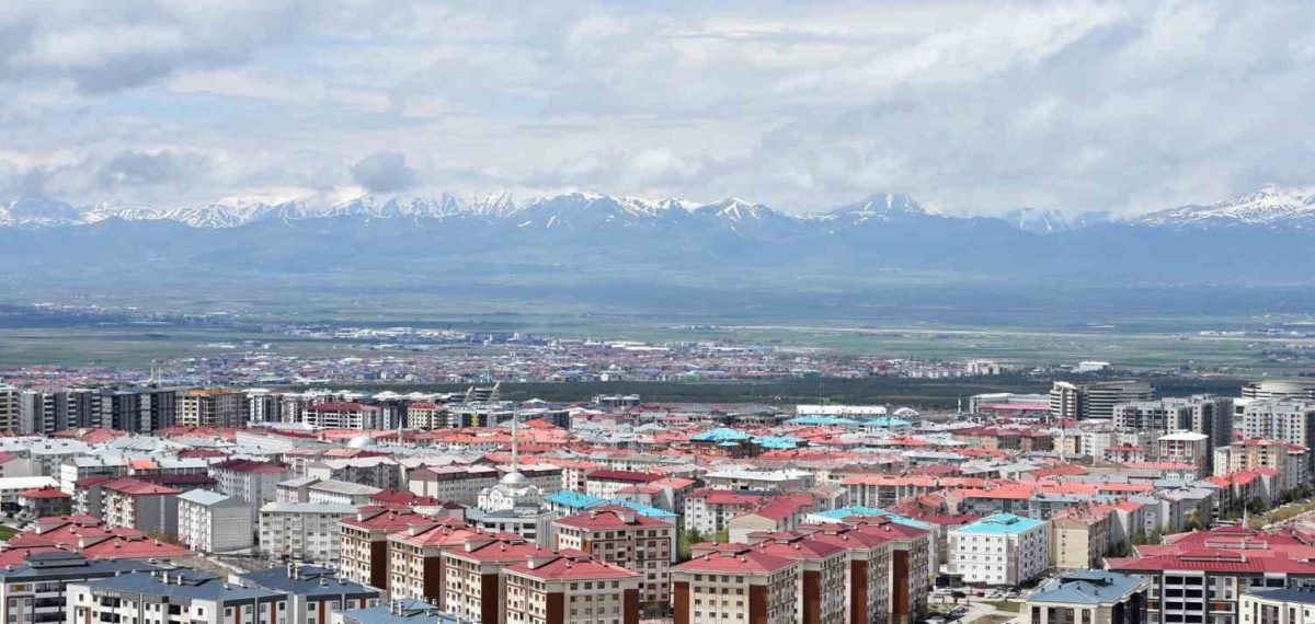 Erzurum’da ilk yarıda 4 bin 358 daireye yapı ruhsatı verildi, 793 daireye iskan çıkarıldı