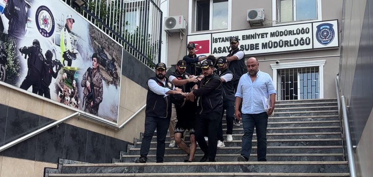 Fatih’te bıçaklı kavga: 19 yaşındaki genç yaşamını yitirdi, 10 şüpheli gözaltında