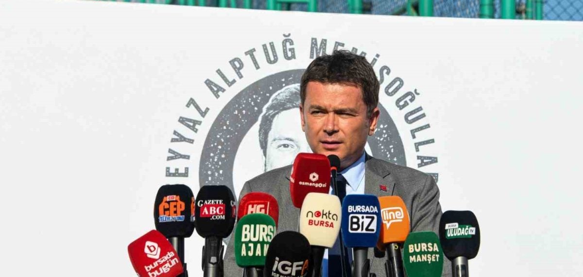 Feyyaz Alptuğ anısına düzenlenen gençler futbol turnuvası başladı