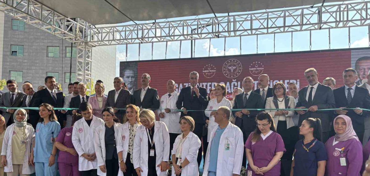Hastanelerin yüzde 80’ini yeniledik, Gaziantep’e 300 yataklı yeni kadın doğum hastanesi