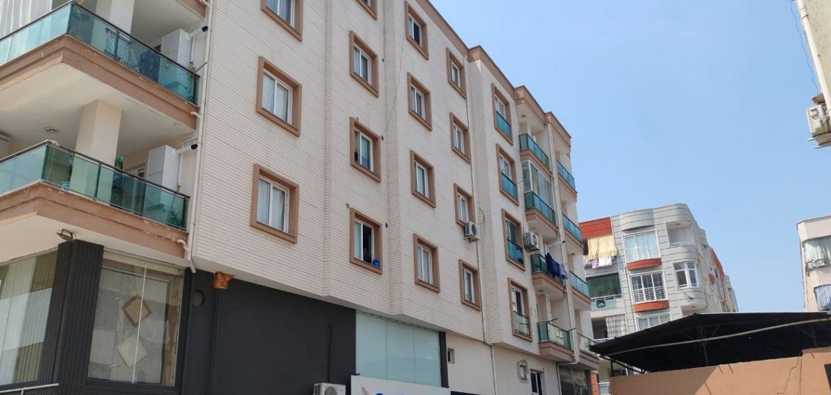 Hatay’da 24 yaşındaki kadın göğsünden vurulmuş halde bulundu, durumu ağır