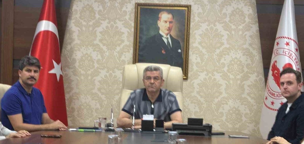 Hopa açıklarında insansız deniz aracı şüphesi, yol kontrollü açıldı
