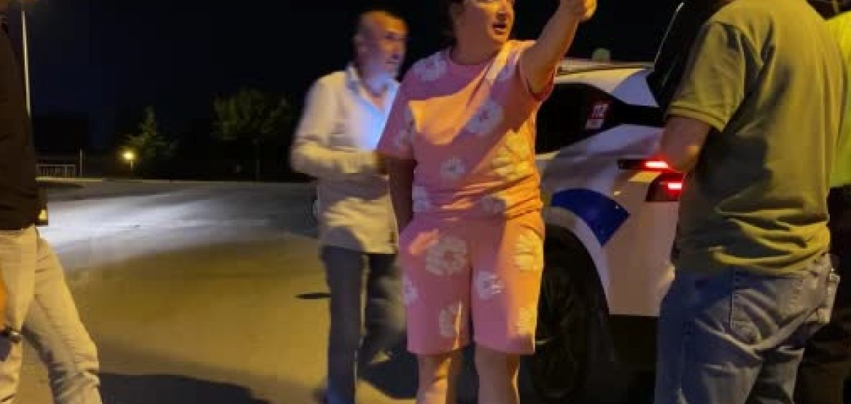 İnegöl’de 1,72 promil alkollü sürücüye 190 bin TL cezası; basın mensubuna mermer fırlattı