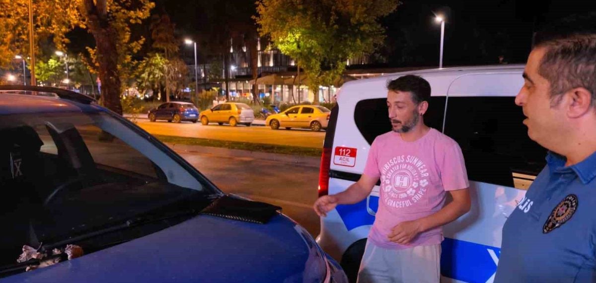 İnegöl’de kaputta bulunan 30 bin TL’lik çanta sahibine teslim edildi