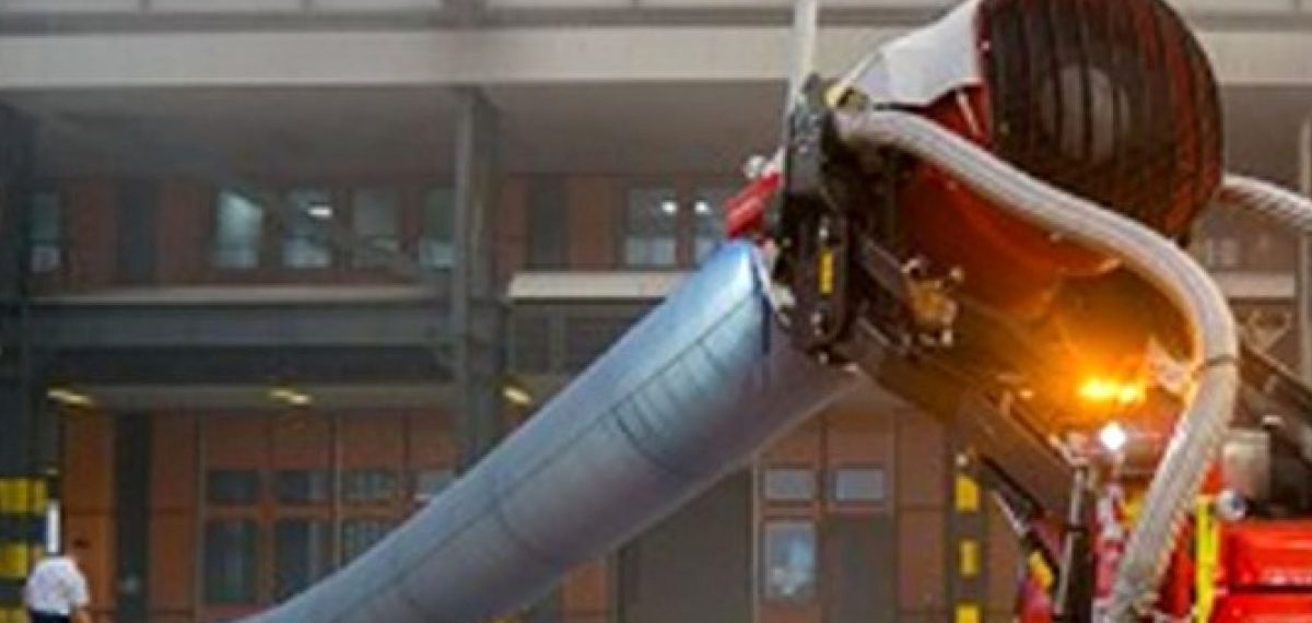 İzmir İtfaiyesi yeni nesil araçlarla güçleniyor 13,5 milyon Euro yatırım