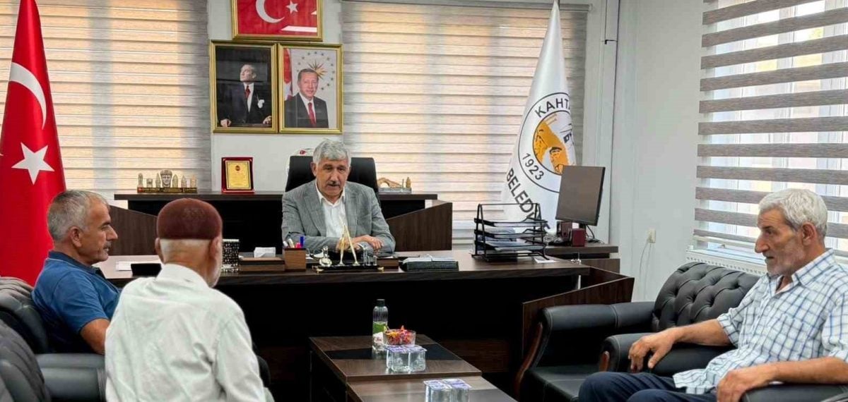 Kahta Belediye Başkanı Hallaç halk buluşmalarında vatandaş taleplerini dinledi