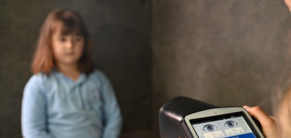 Kepez Belediyesi 200 okulda 35 bin 694 öğrenciye ücretsiz göz muayenesi sağladı
