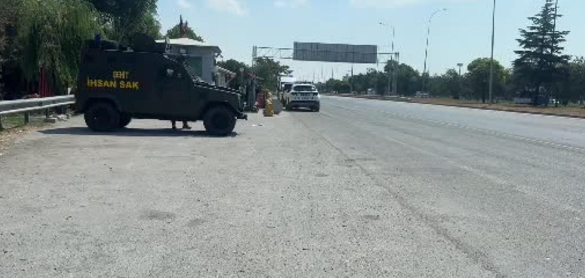 Kırsal mahallede moloz tartışması kovalamacaya dönüştü, 4 gözaltı