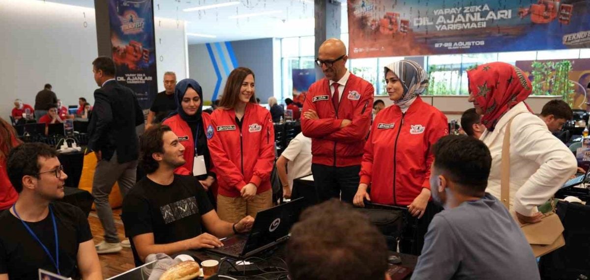 Kocaeli’de kuantum yarışmasında 24 saatlik finale kalan ekipler su dağıtımını optimize ediyor