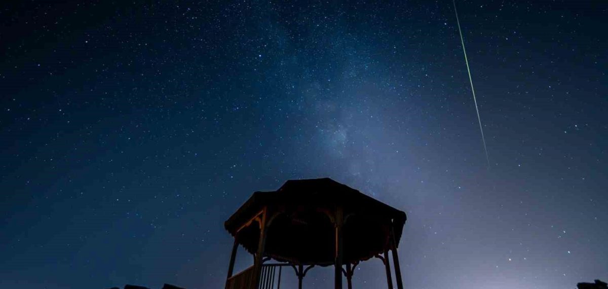 Kula’da Perseid Gökyüzü Şöleni: Volkanik Arazilerde Meteör İzleri