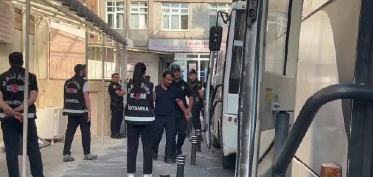 Kuşadası Belediyesi soruşturmasında 14 kişi tutuklandı, 3 serbest kaldı