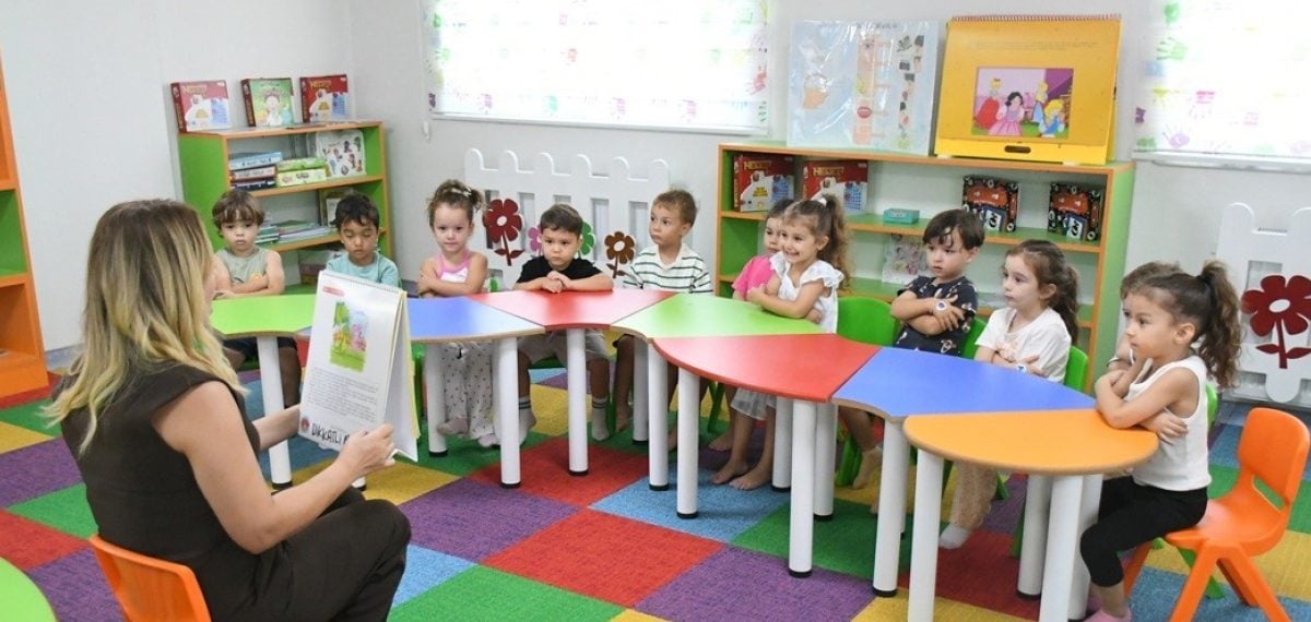 Kuşadası’nda Çocuk Gelişim Merkezi miniklere okul hazırlığı sunuyor