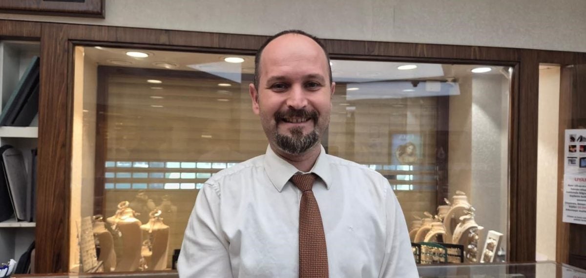Kuyumcuda dikkati sayesinde 15 sahte Cumhuriyet altını bozdurmaktan vazgeçirildi