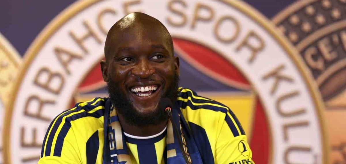Lukaku Fenerbahçe’de resmi imzayı attı – Kulüpten ve oyuncudan açıklamalar