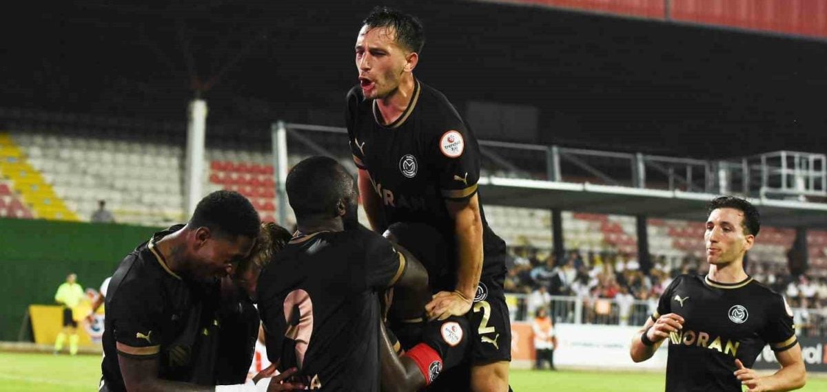 Manisa FK sahasında Van Spor FK’yı ağırlıyor 15 Ağustos 21.30