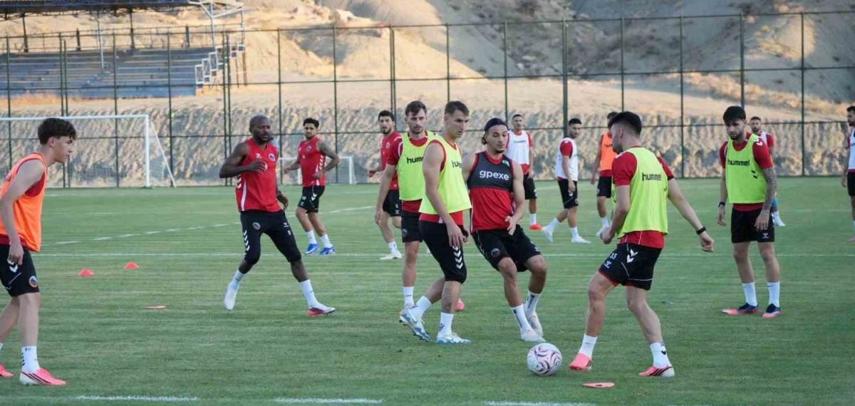 Mardin 1969 Spor hazırlıklarını tamamladı, Vanspor FK maçına iddialı çıkıyor
