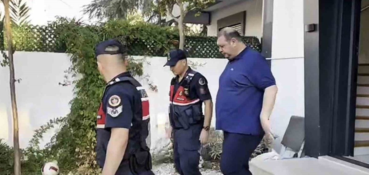 Menderes Belediye Başkanı İlkay Çiçek ve 15 şüpheli adliyeye sevk edildi