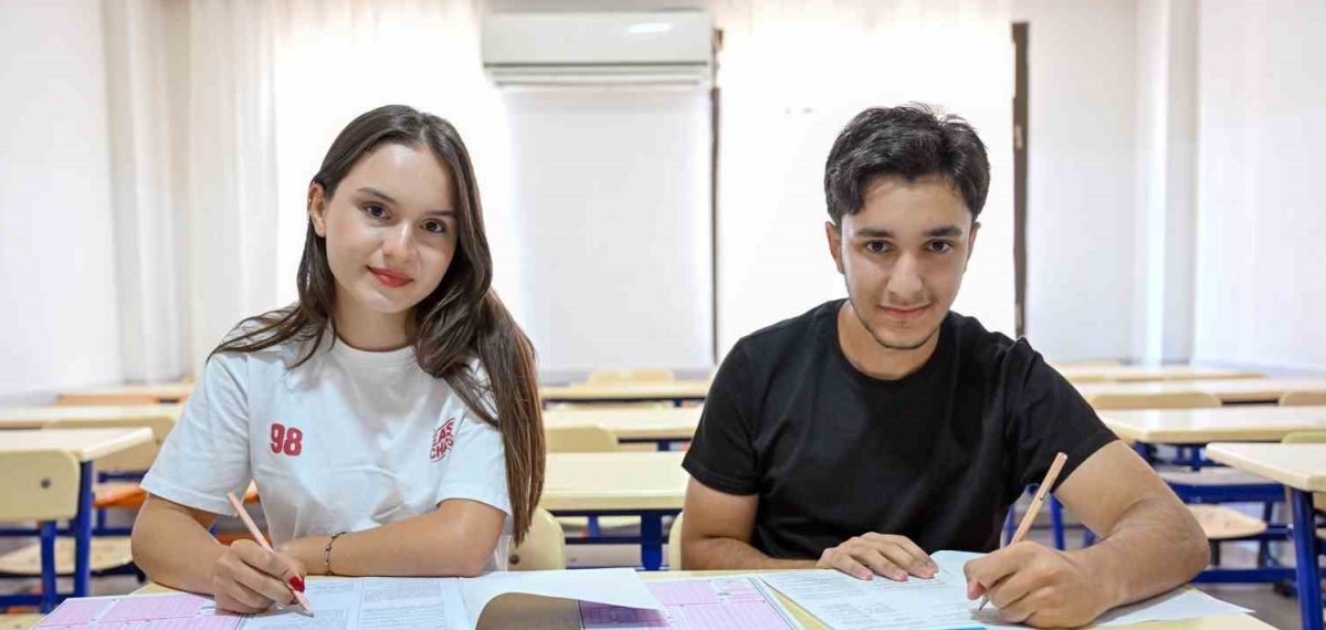 Mersin Büyükşehir kurslarından 396 öğrenci üniversitelere yerleşti, 8 Eylül’de yeni dönem başlıyor