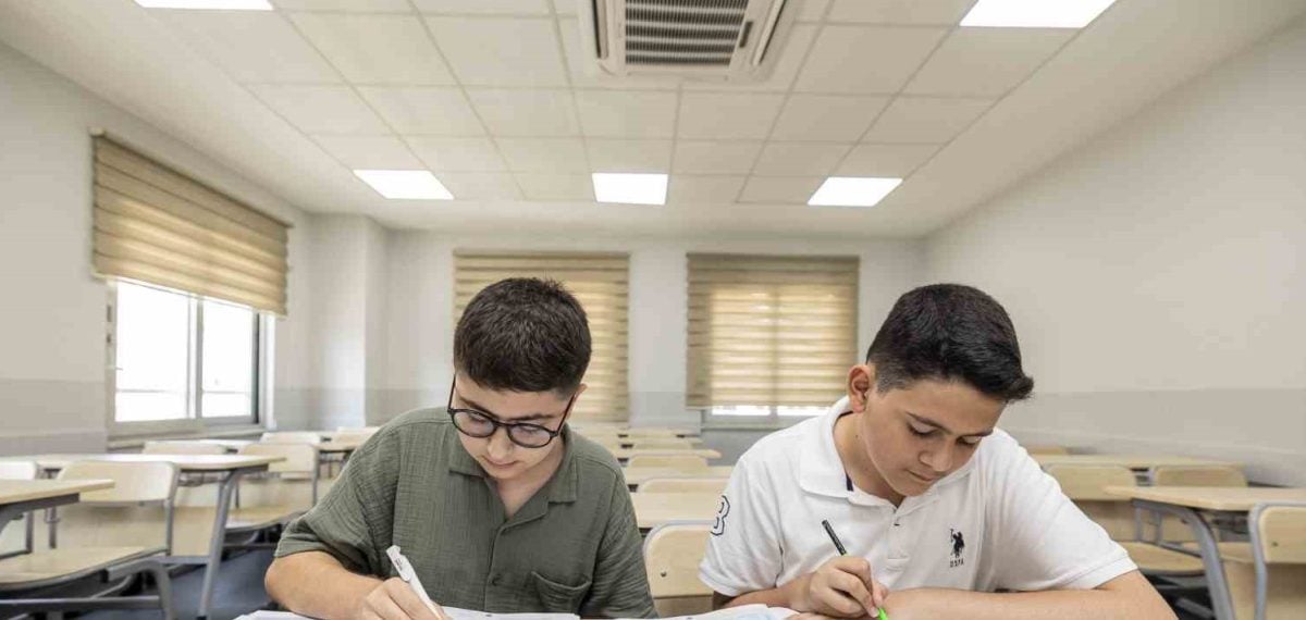 Mersin kurs merkezlerinden 328 öğrenci nitelikli liselere yerleşti