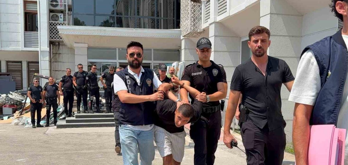 Mersin’de iki kadının öldürülmesi davasında sanığa 2 kez ağırlaştırılmış müebbet istendi
