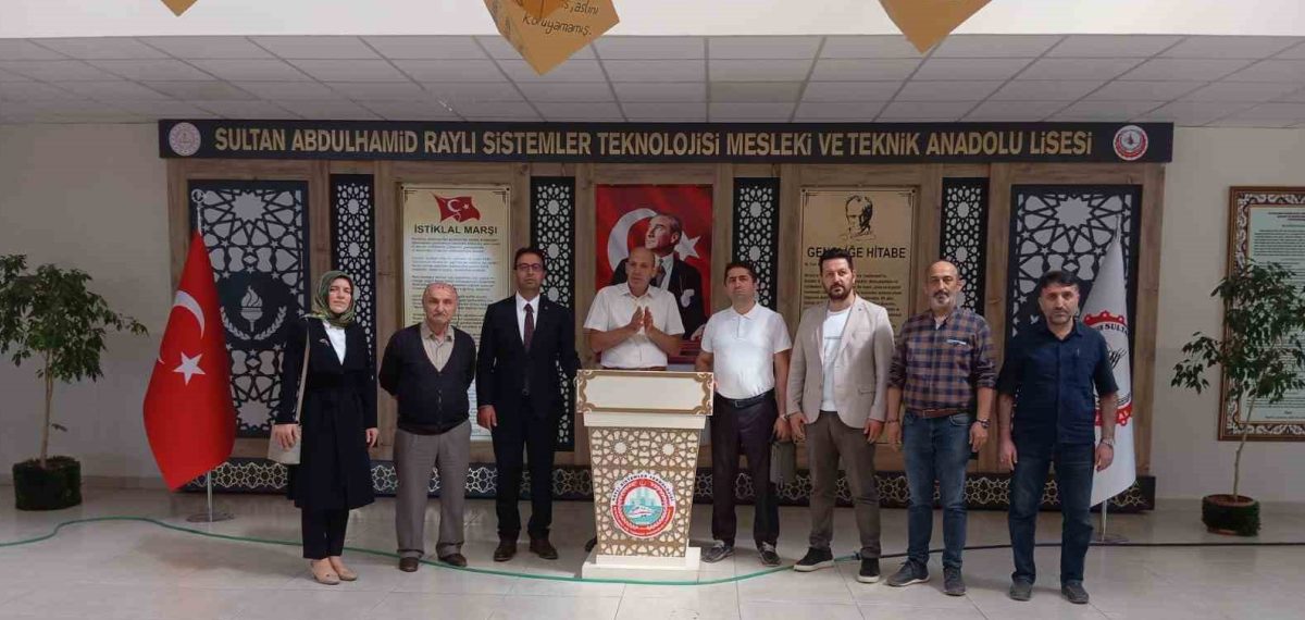 Mesleki eğitim iş birliğiyle Erzurum’da Raylı Sistemler Lisesi PYK toplantısı gerçekleştirildi