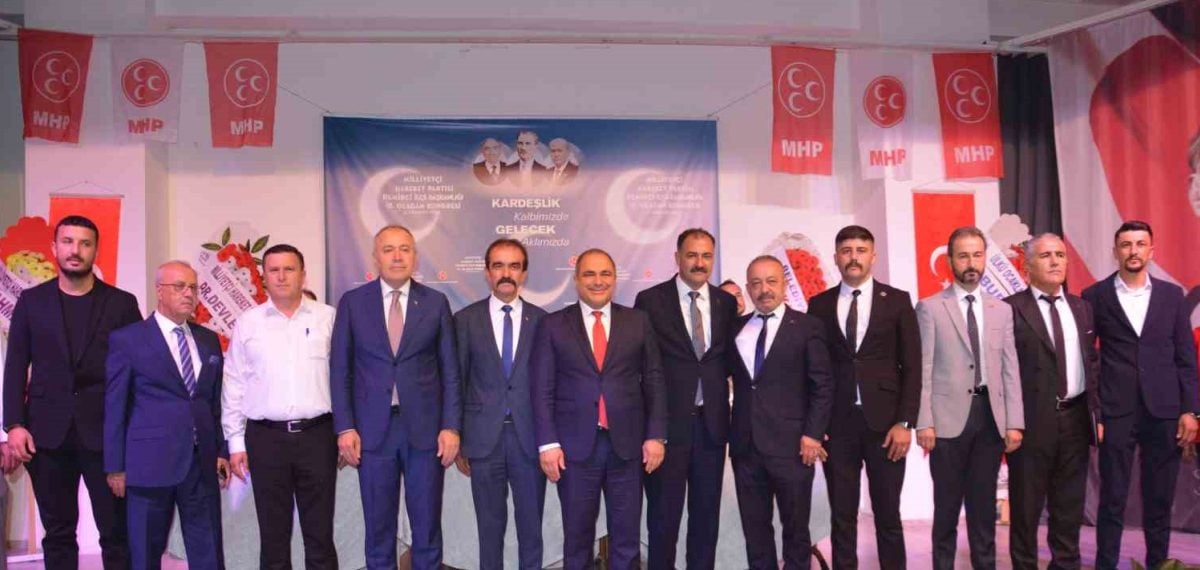 MHP Demirci İlçe Başkanı Veysel Çınar tek listeyle seçildi