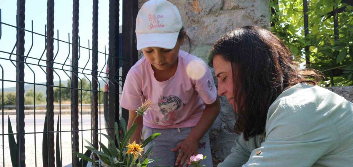 Minik Çiftçiler Tarım Akademisi başladı: Çocuklara uygulamalı toprak ve tohum eğitimi