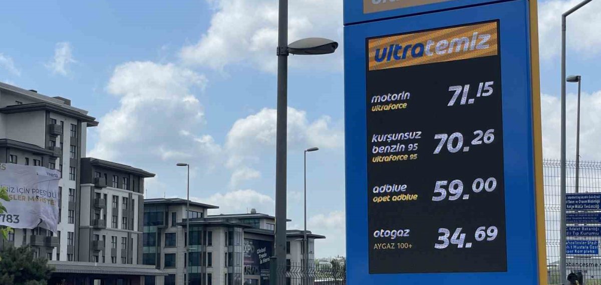 Motorinde ÖTV sıfırlandı, litre fiyatlarında 9 TL’ye varan düşüş yaşandı