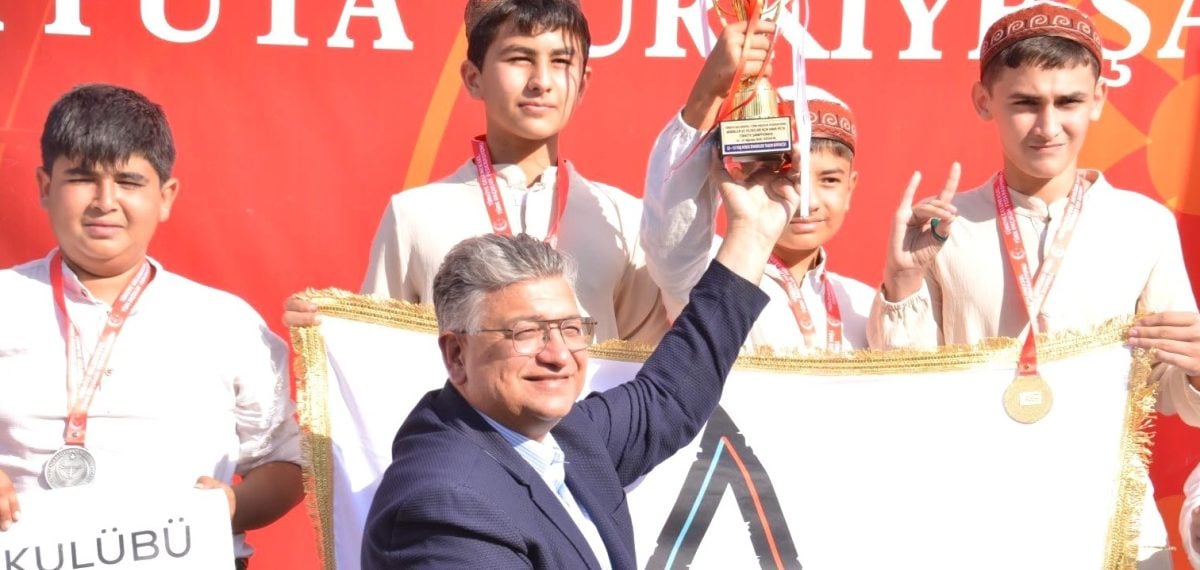 Ok Meydanı’nda Türkiye Şampiyonası ödül töreni: Genç okçulara madalya