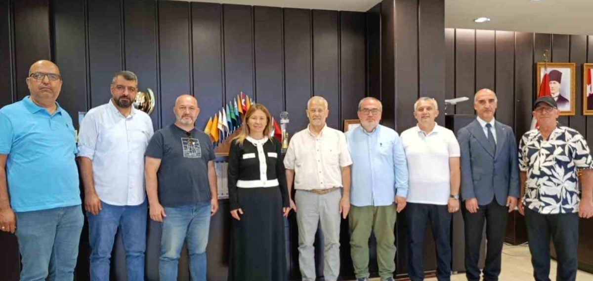 OMÜ Rektörü ve Gazeteciler Cemiyeti iletişimi güçlendirme kararı