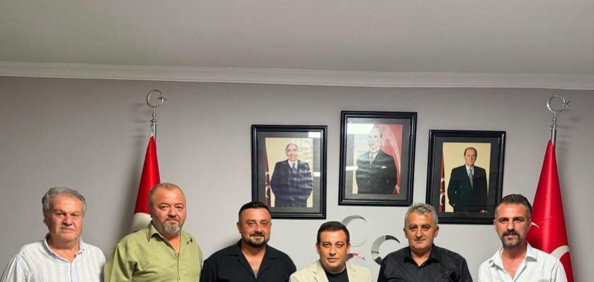 Osmanelispor’dan MHP Bilecik İl Başkanı Talha Özkan’a teşekkür ziyareti