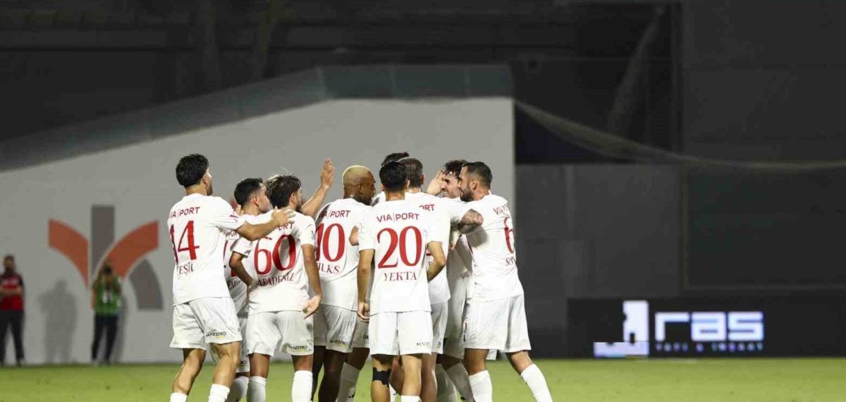 Pendikspor ile Batman Petrol Spor 2-2 berabere kaldı, maçta son dakikada eşitlik golü