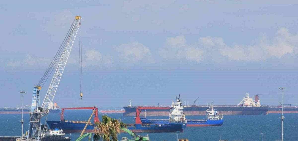 Samsun açıklarında gemi sayısı savaş nedeniyle 70’e yükseldi
