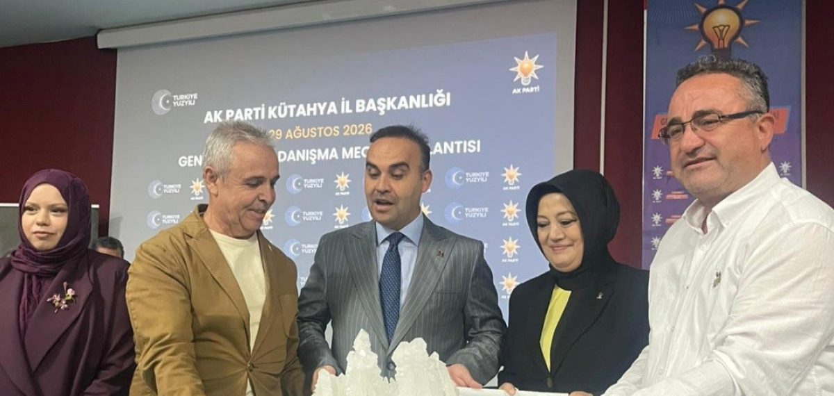 Şaphane’nin atıl şap madeni yeniden işletilmesi talebi Bakanlığa iletildi