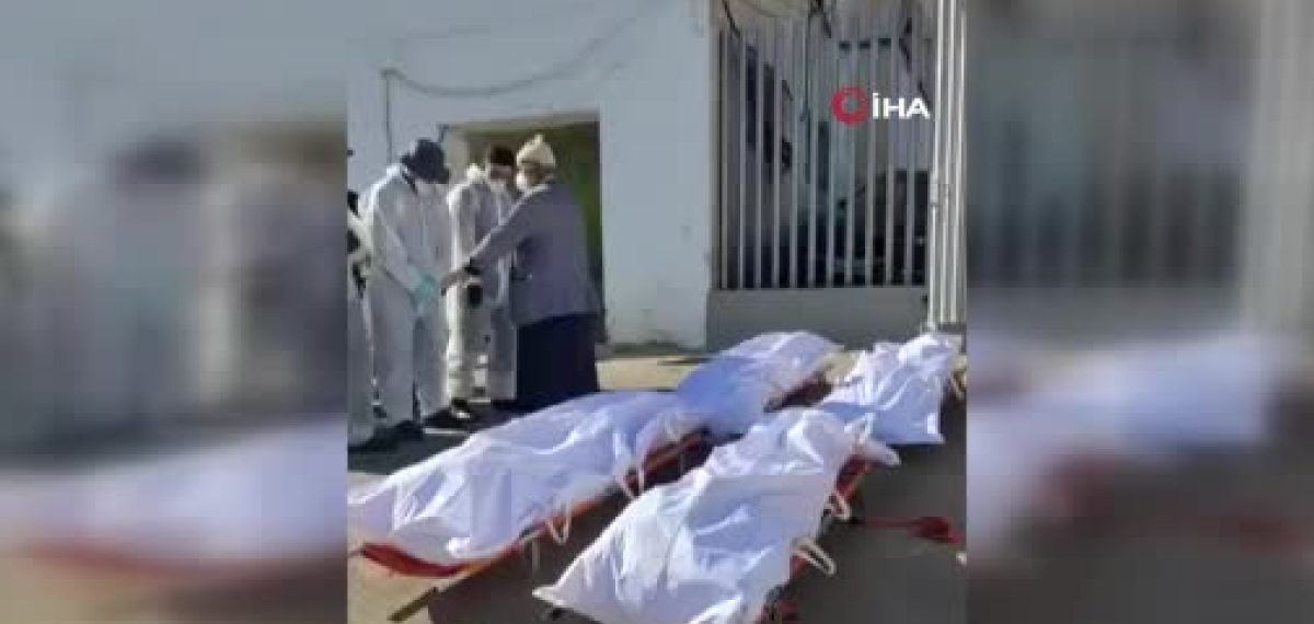 Sebte’de boğulan göçmenlerin ilk cenazeleri Müslüman mezarlığında defnedildi