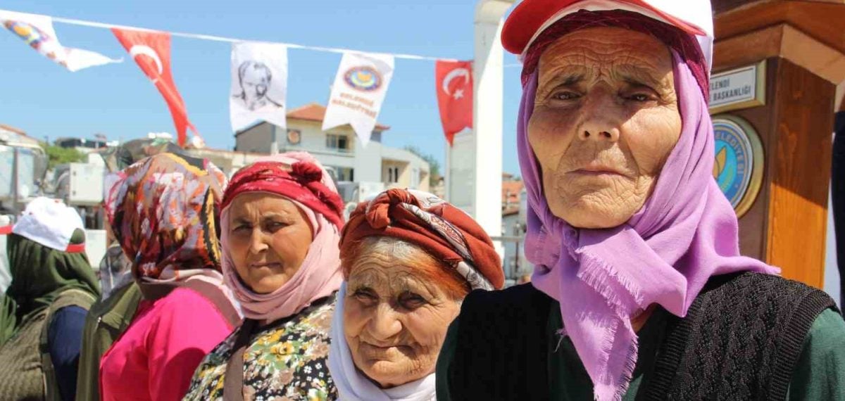 Selendi’de 113 kadın üreticiye süt soğutma tankı desteği sağlandı